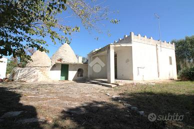 CASA DI CORTE A OSTUNI