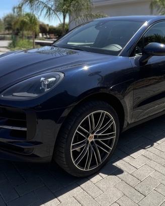 Porsche Macan 2.0 245cv 2021 leasing