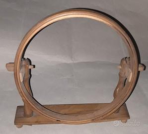 Telaio da tavolo con base per ricamo