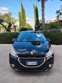 Peugeot 208 1.2 VTi 82 CV 5 porte Allure