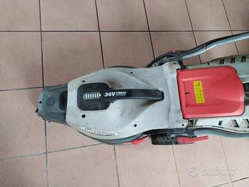 TAGLIAERBA STERWIN A BATTERIA DA CONTROLLARE