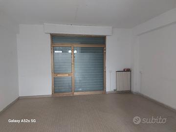 Garage/Magazzino asciutto piano terra