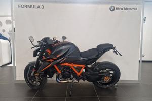 KTM 1390 Super Duke KTM R