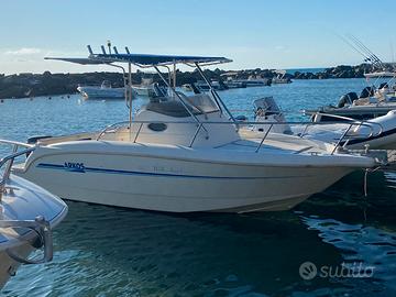 Barca Arkos 647 con Suzuky 115CV