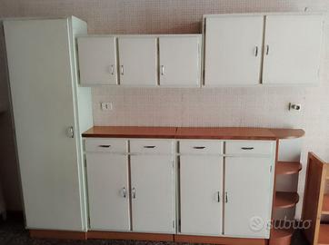 credenza cucina vintage