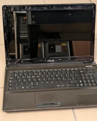 ASUS X53U Notebook 15,6" Intel Pentium