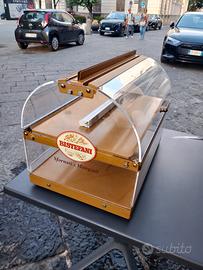 vetrinetta per cornetti