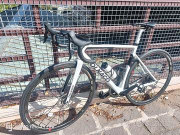 COLNAGO V3 ANNO 2024