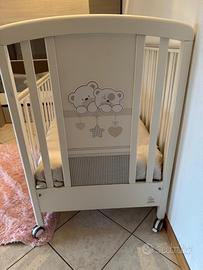 Lettino e bagnetto fasciatoio