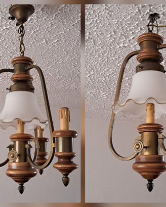 Coppia di lampadari in stile rustico