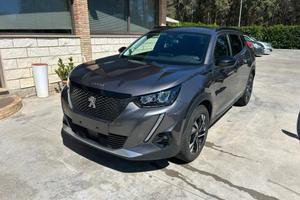 PEUGEOT 2008 BlueHDi 110 S&S Road Trip