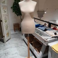 Manichino sartoriale  color ecru