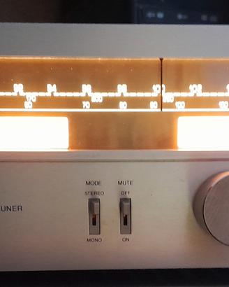 Tuner LENCO  T300 buone. ondizioni.