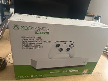 Xbox ONE S 1TB