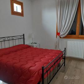 STRUTTURA LETTO MATRIMONIALE