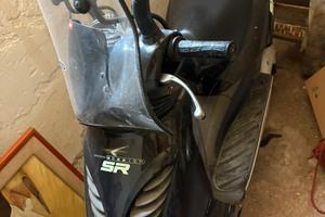 Motorino aprilia sr50