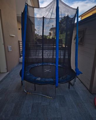trampolino per bambini