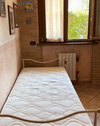 Materasso singolo ENNEREV 90x200 cm