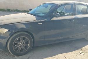 Ricambi BMW 120 2.0 D del 2005 motore 204D4