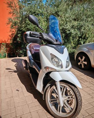 Yamaha x-city 250 