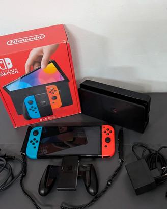 Nintendo Switch OLED come nuova