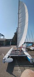 catamarano dart 18 