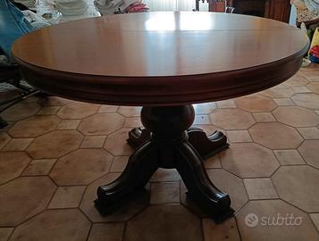 Tavolo allungabile in legno