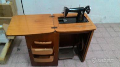 Macchina da cucire Zeus