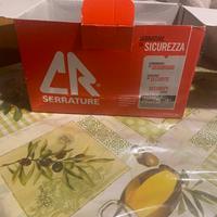 Serrarura CR perfettamente funzionante.