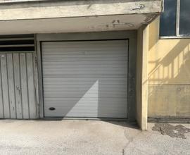 Vendita box auto