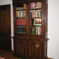 Libreria piccola antica