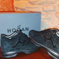 hogan interacrive con logo ricamato