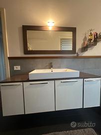 Mobile bagno con specchio