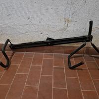 supporto oboliquo per chitarra da muro