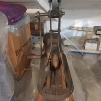 macchina  tappa bottiglie  in legno 