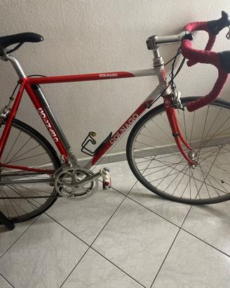 Bici da corsa colnago