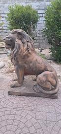 leoni di pietra