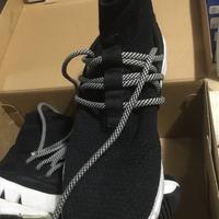 Scarpe sportive nere alte nr.39