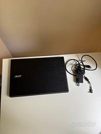 Computer Portatile Acer Aspire E5-574G-710E