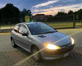 Macchina Peugeot 206 1.4 benzina
