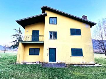 3 LOCALI A VOLTURARA IRPINA