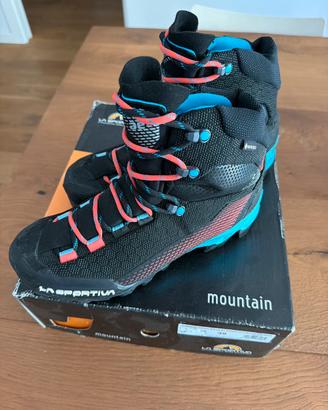 Scarpone La Sportiva Aequilibrium ST Woman GTX, 39