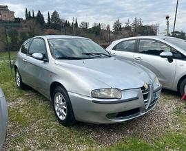 Alfa Romeo 147 1.6i 16V T.S. (105 CV) cat 5p. Dist