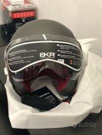 Casco jet BKR J302 Titanio XS