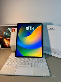 IPad Pro 12.9” (5a gen) 1 TB + Magic Keyboard