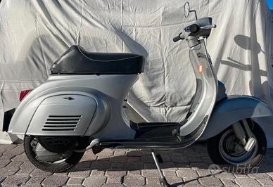 Piaggio Vespa 50 R (V5A1) - 1967