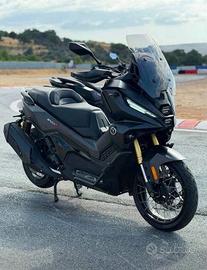 Voge Sfida SR4 400 Ad venture
