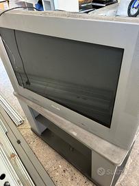 TV e tavolino