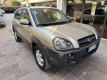 HYUNDAI Tucson 2.0 CRDi TD Dynamic