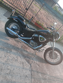 Honda Shadow 600 ( 5 marce )